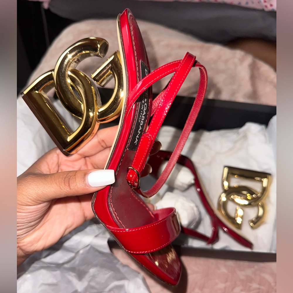 Dolce & Gabbana 105 DG Logo Heel Square Toe Ankle Strap Sandal Shoes